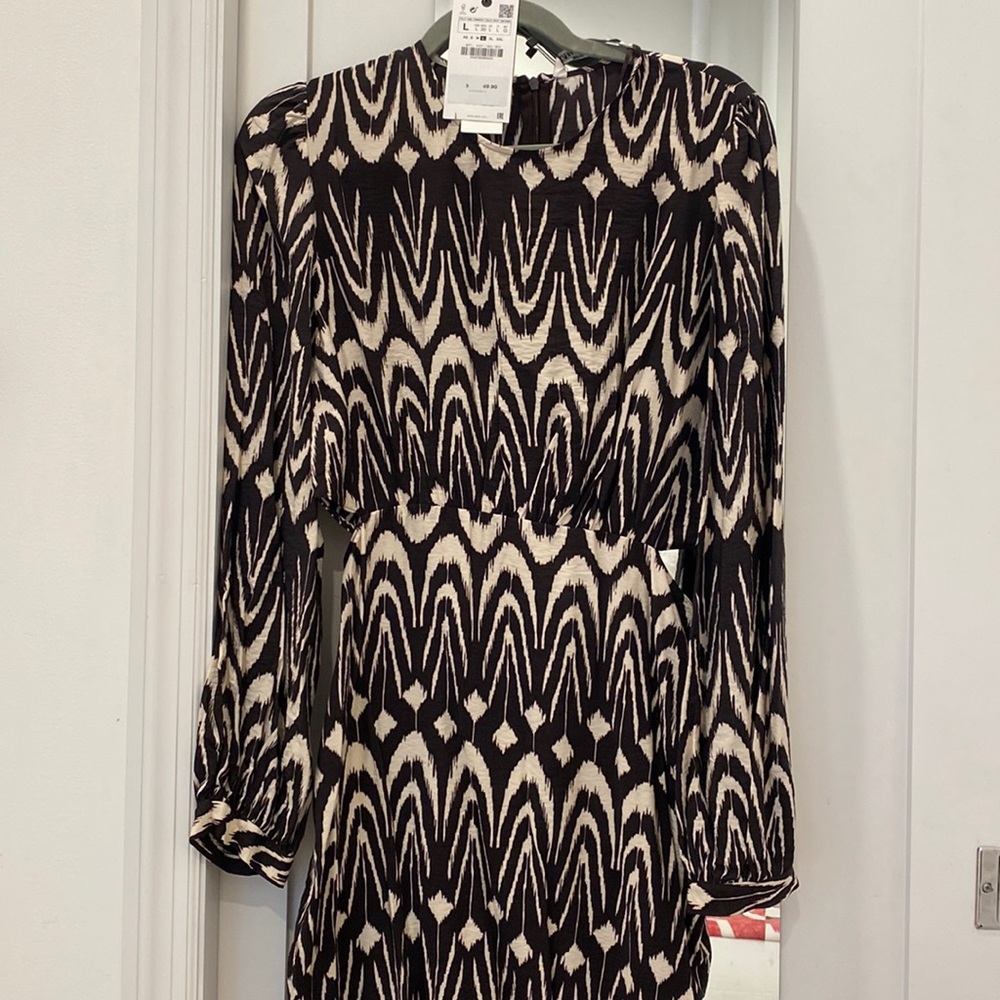 Zara patterned cutout long sleeve maxi dress size L NWT